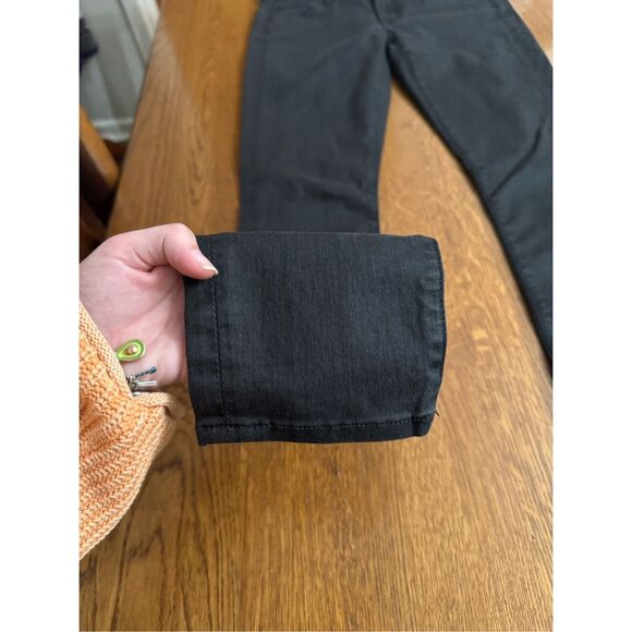 7FAM - 7 For All Mankind size 28 Black the Skinny Jeans - Picture 5 of 9